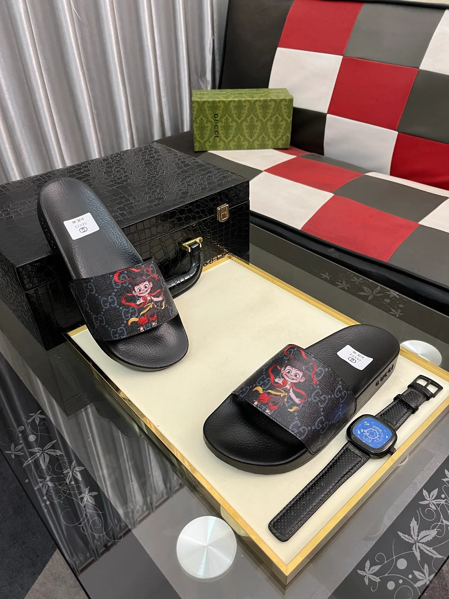 Men's Men's Shoes💰220⌚️⌚️ＧＵＣＣＩ.Gucci.Official website 1:1 popular slippers on sale! Original original material 🩴 SIZE: 38-46 (45.46 non-refundable)